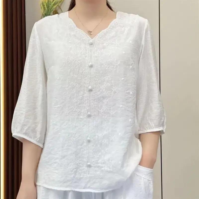 Women's Spring and Summer Literary Embroidery Cotton V-neck T-shirt Casual Loose Solid Color Medium-sleeved Blouse