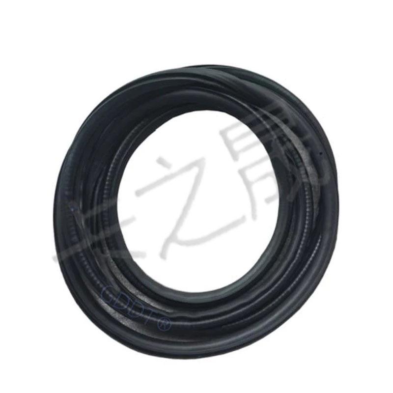 Уплотнительная лента стекла люка Mitsubishi Cheetah MR100655