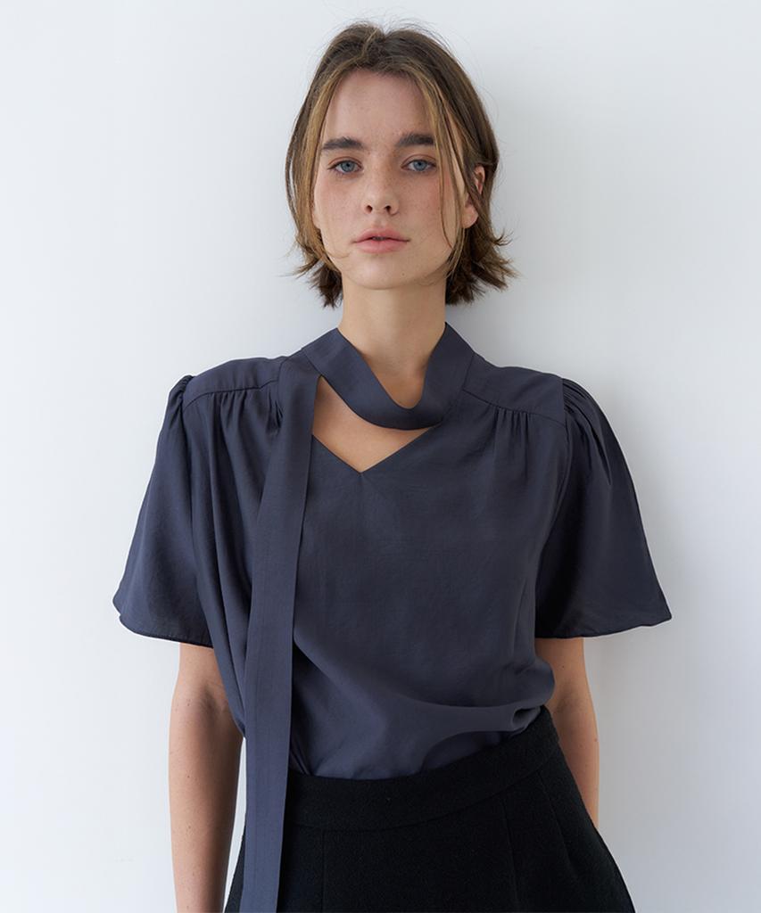 VEM.VER Half Sleeve Tie Blouse_Charcoal