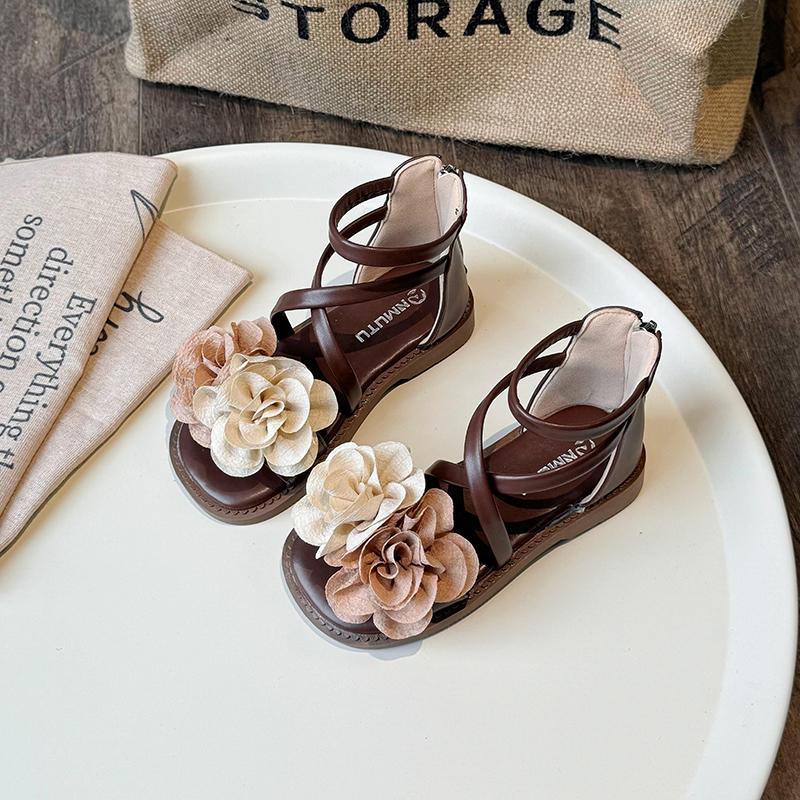 Сандалии-гладиаторы для девочек, модные детские туфли принцессы с большими цветами, летняя пляжная обувь для детей, простые, милые, нескользящие