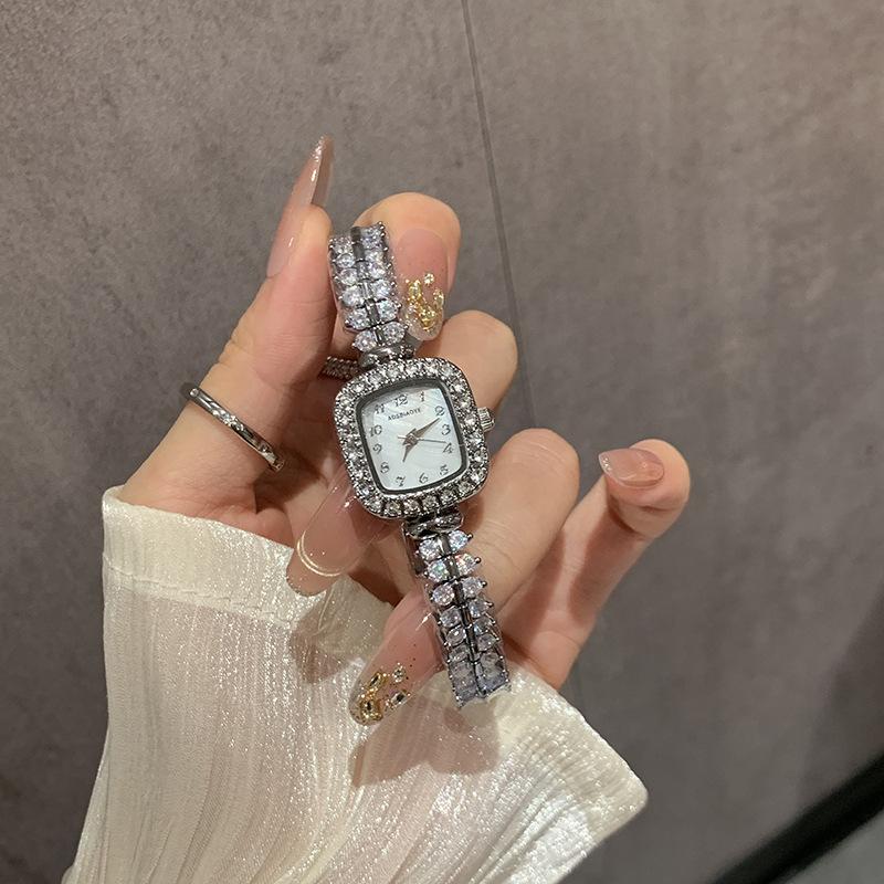 Ladies Watch Women'S Niche Light Luxury Temperament Full Of Diamonds Square Dial Bracelet Quartz Watch