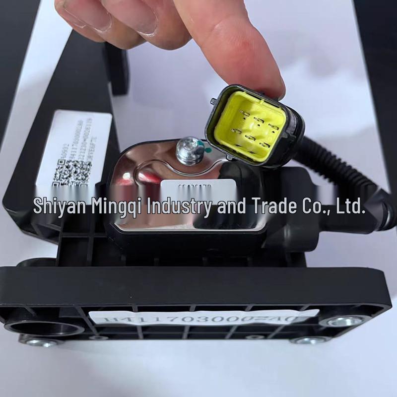 Электронная педаль акселератора Ouman GTL Weichai (модель: H4117030002A0)