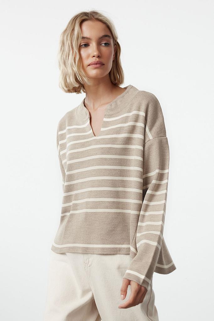 Женский модный стильный свитер темно-синий широкий вязаный свитер с воротником в полоску