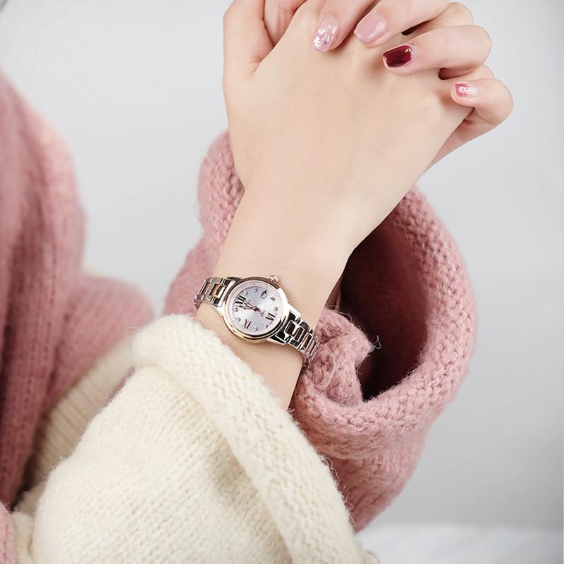 Casio SHEEN Солнечная Серия Элегантные Водонепроницаемые Солнечные Кварцевые Часы Стальной Ремешок Японские и Корейские Часы Женские Часы SHE-4522SG-4A-person