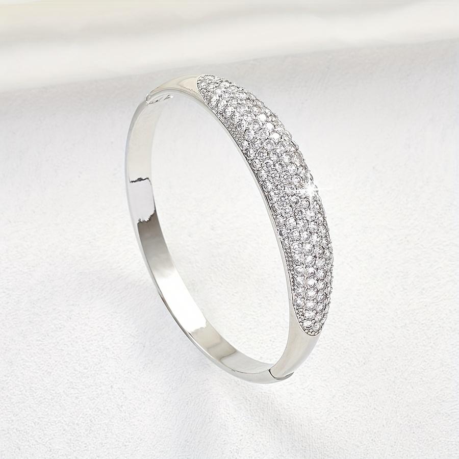 Elegant Rhinestone Bracelet for Women Luxurious Fashion Accessory Perfect Daily Gift