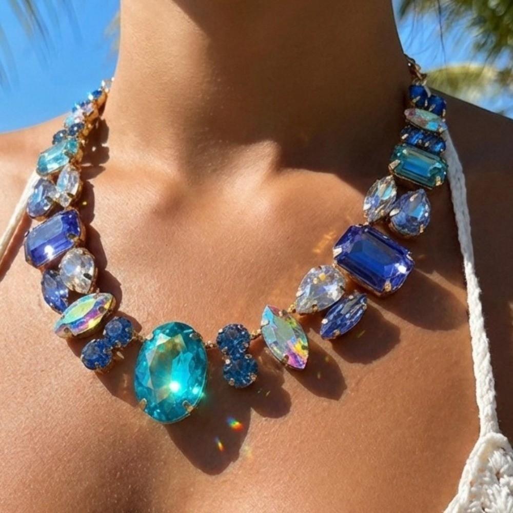 Charm Rhinestone Necklace Decoration Exaggerated Necklace Vintage Chunky Necklace  Banquet Party