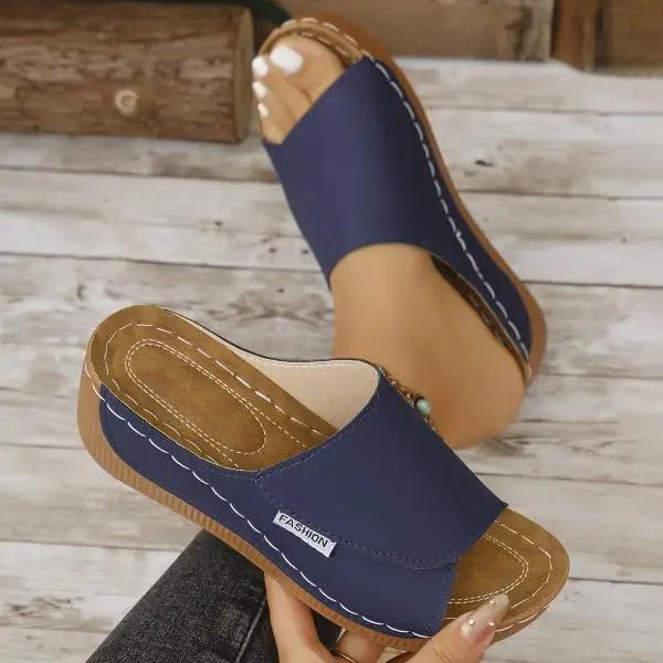 Женские модные однотонные модные противоскользящие износостойкие сандалии на плоской подошве с мягкой подошвой.