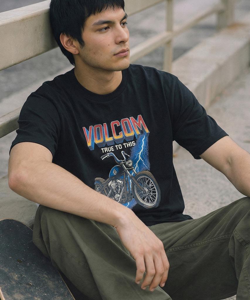 Объемная футболка с коротким рукавом Volcom Thunder Riders (черный)