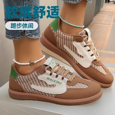 Простые плетеные дышащие ретро немецкие тренировочные кроссовки для женщин весна и осень 2025 года новые легкие повседневные универсальные спортивные туфли
