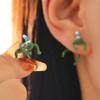 Забавные Милые Зеленые Лягушки Жабы Животные Серьги-гвоздики Для Женщин Мужчин Лягушка Носит Шапку Санты Пирсинг Серьги Рождественская Вечеринка Ювелирные Изделия