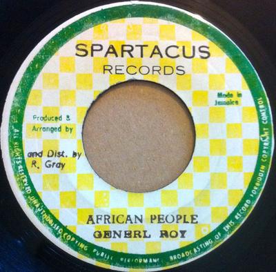 7-дюймовая пластинка GENERL ROY - African People NONE Spartacus Recor 1979 Ямайка Регги, Ска и Даб Б/у