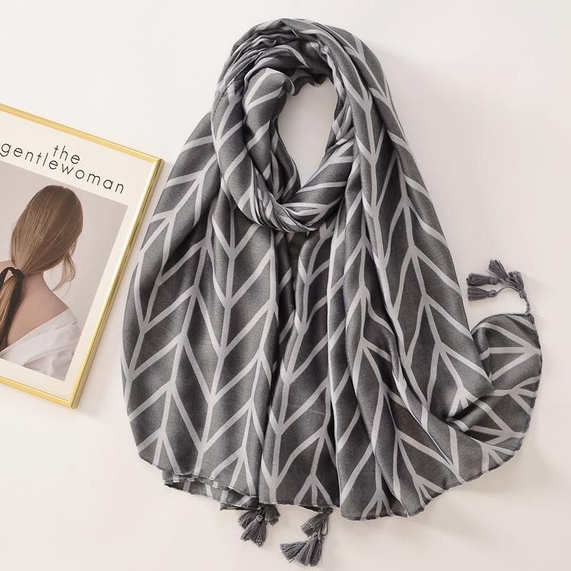 Beige Coffee Scarf Luxury Thin Womens Scarves Spring Floral Hijab Veils Soft Cotton Shawl Wrap Tassel Viscose Muslim Woman Hijab