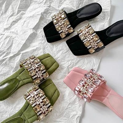 Мода в сказочном стиле, ретро, блестящие сандалии со стразами, лето 2025, новинка, универсальные шлепанцы на толстом каблуке с открытым носком и нескользящей подошвой