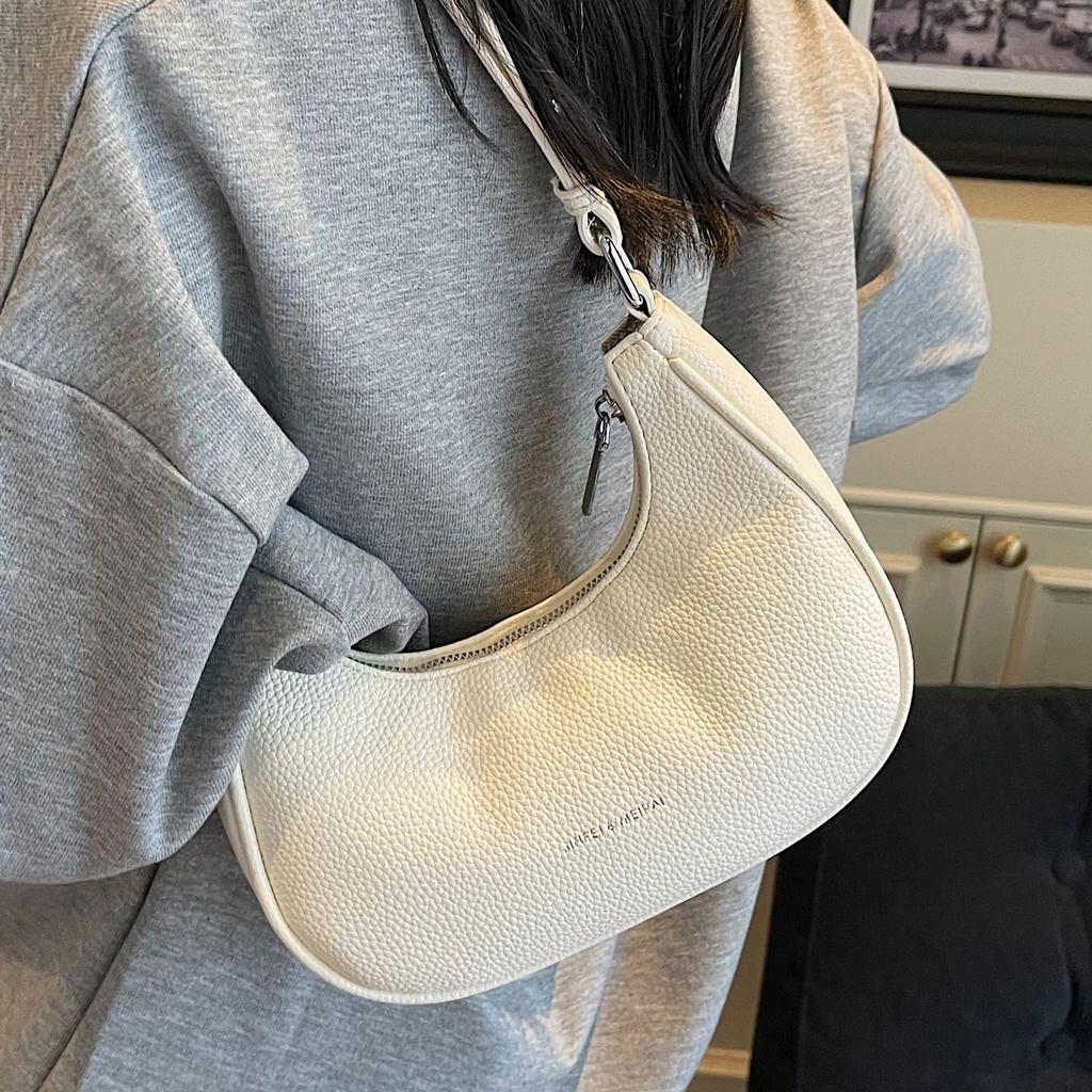 Premium Texture Small Bag Women's 2025 New Niche Versatile Messenger Bag Popular One-shoulder Underarm Dumpling Bag