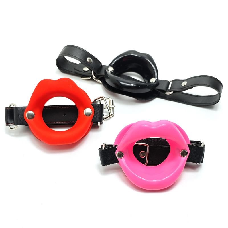 Discreet Silicone O Ring Mouth Gag, Lips Shape Open Mouth Restraint for BDSM Couples, Soft Bondage Adult Sex Toy