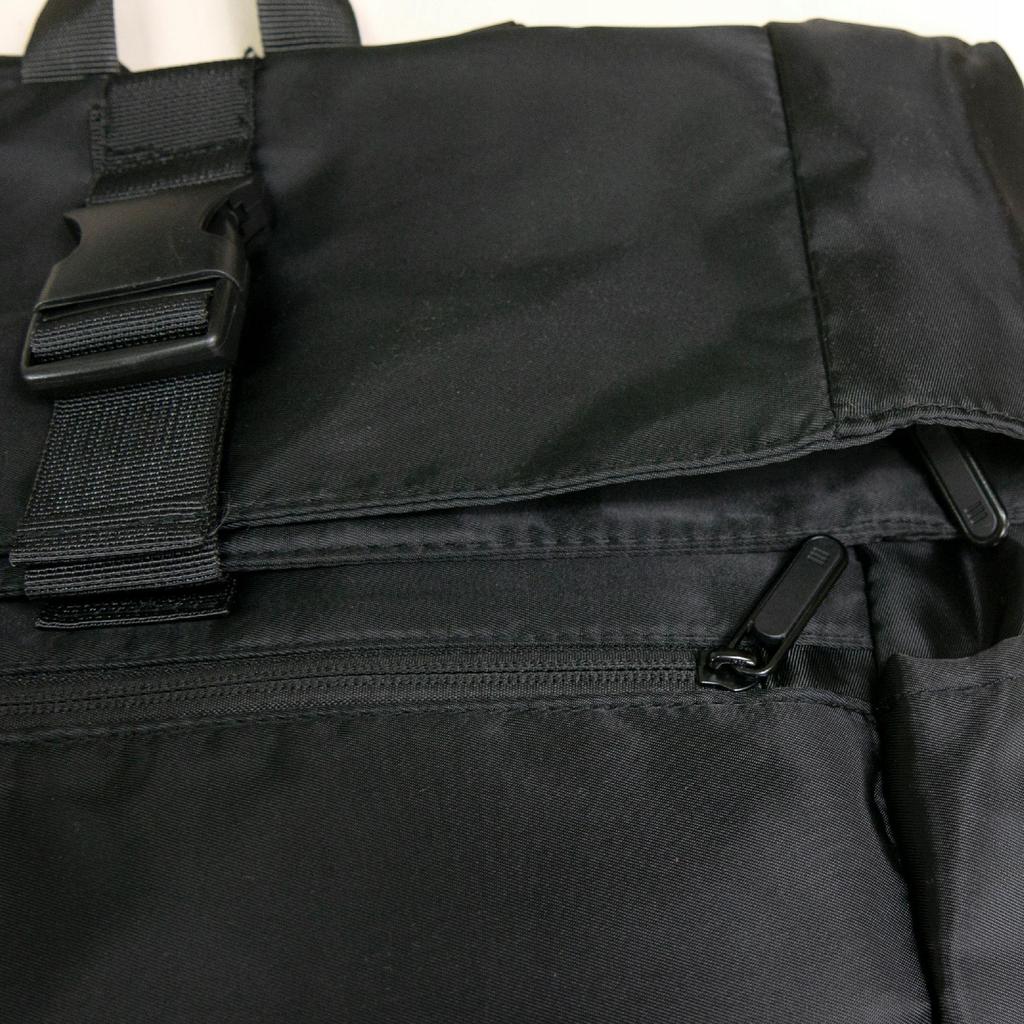 Motus Backpack Black