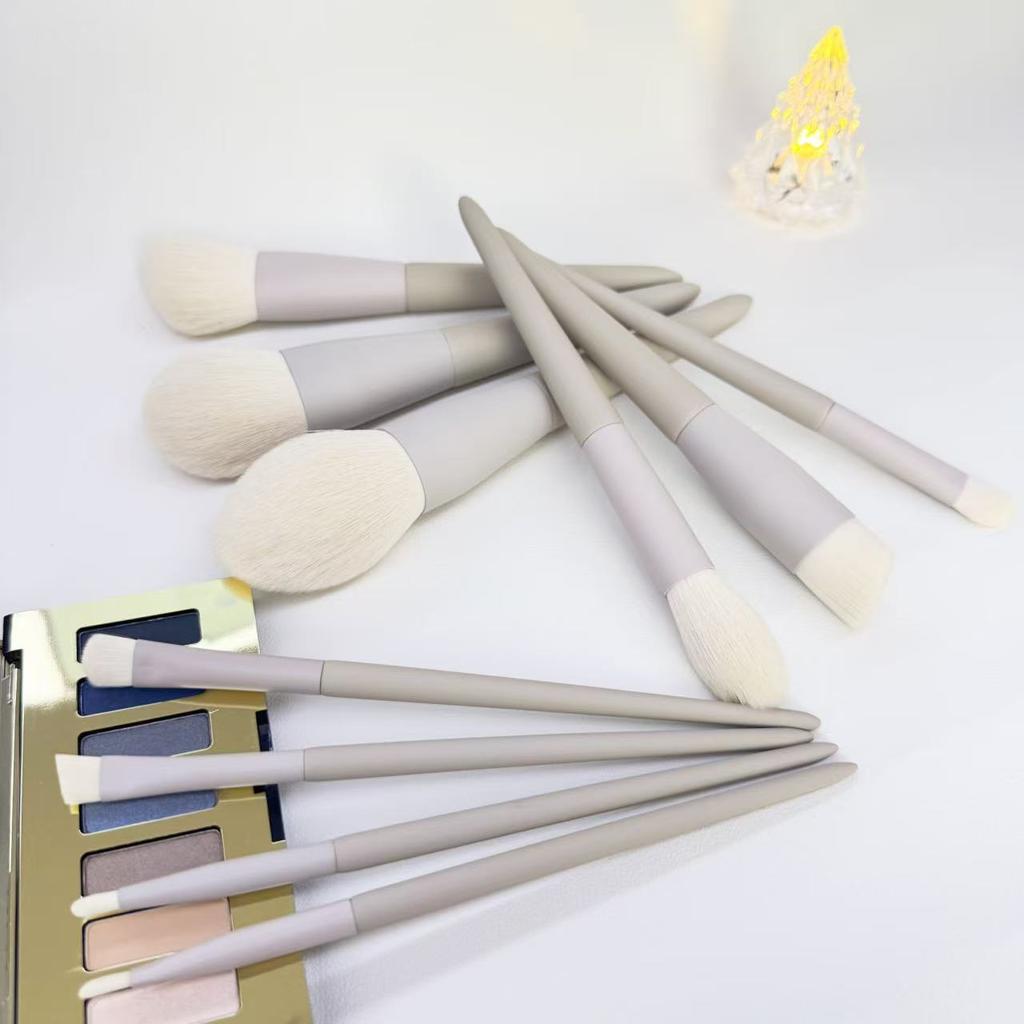 10Pcs Matte Gray Handle Makeup Brush Set Rubber Paint Soft Dense Fiber Face Eye Brushes Professional Elegant Kit