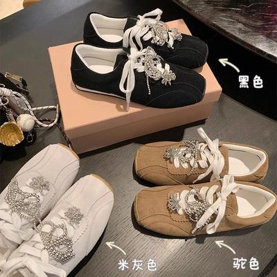 Осень и зима новая ниша повседневная матовая кожа обувь Форрест Гамп ретро квадратный носок жемчужный бант повседневная моральная тренировочная обувь женская