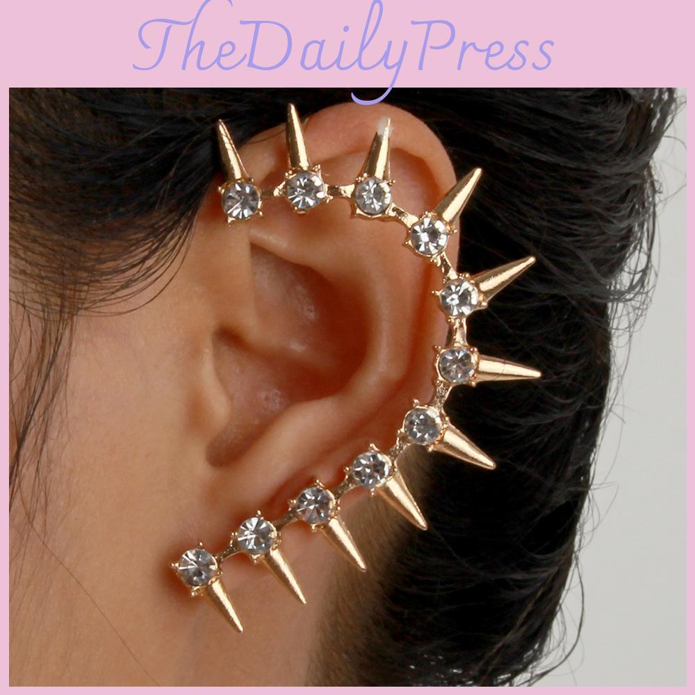 Alloy Ear Fashion Climber With Geometric And Rivet Design For Stylish Women