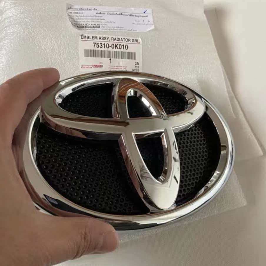 For Toyota NGX50FOR TOYOTA HILUX SR5 REVO ROCCO 2015-2020 LOGO EMBLEM BADGE chrome plating silver 19CM