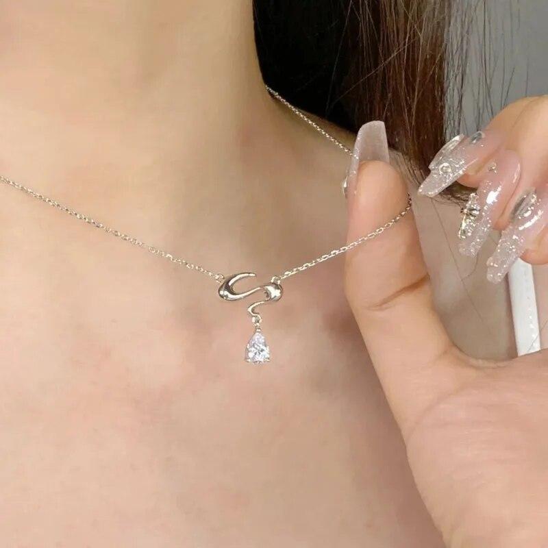 Роскошное ожерелье со звездами и сердцем из горного хрусталя, модное очаровательное колье-цепочка на ключицы, кулон для женщин и девочек, вечерние свадебные украшения