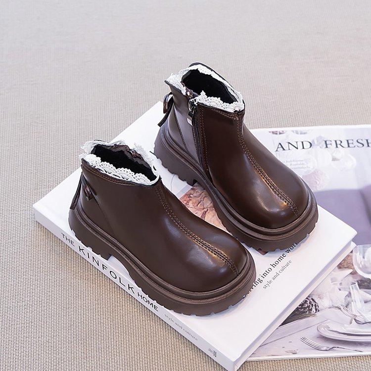 Детские ботинки мартинсы для девочек, короткие ботинки 2025, новые весенне-осенние флисовые ботинки, ботинки в иностранном стиле, кожаные ботинки для мальчиков, детские ботинки