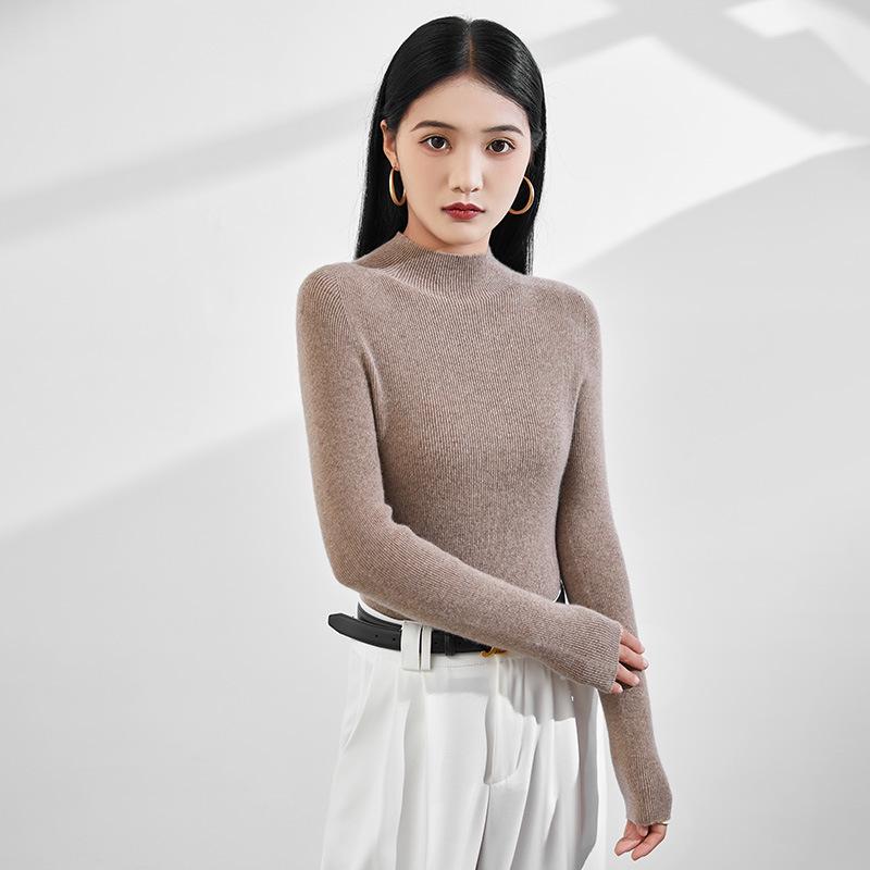 Women's Striped Cashmere Knit Sweater: 2025 Autumn/Winter, Soft & Fluffy, Elegant Slim-Fit Half-High Neck Base Layer.