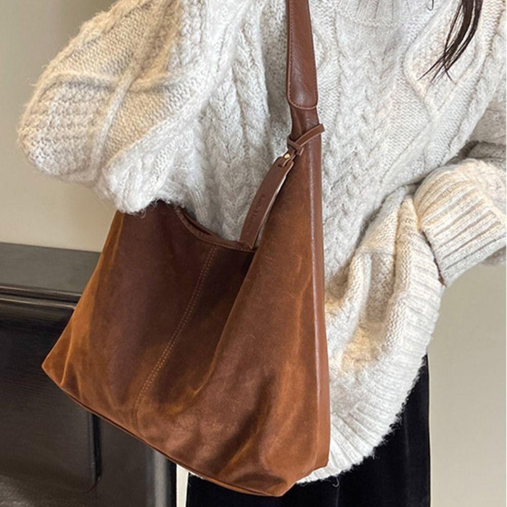 Korean Style Suede Tote Bag Solid Color Underarm Packs Casual Large Capacity Handbag  Travel
