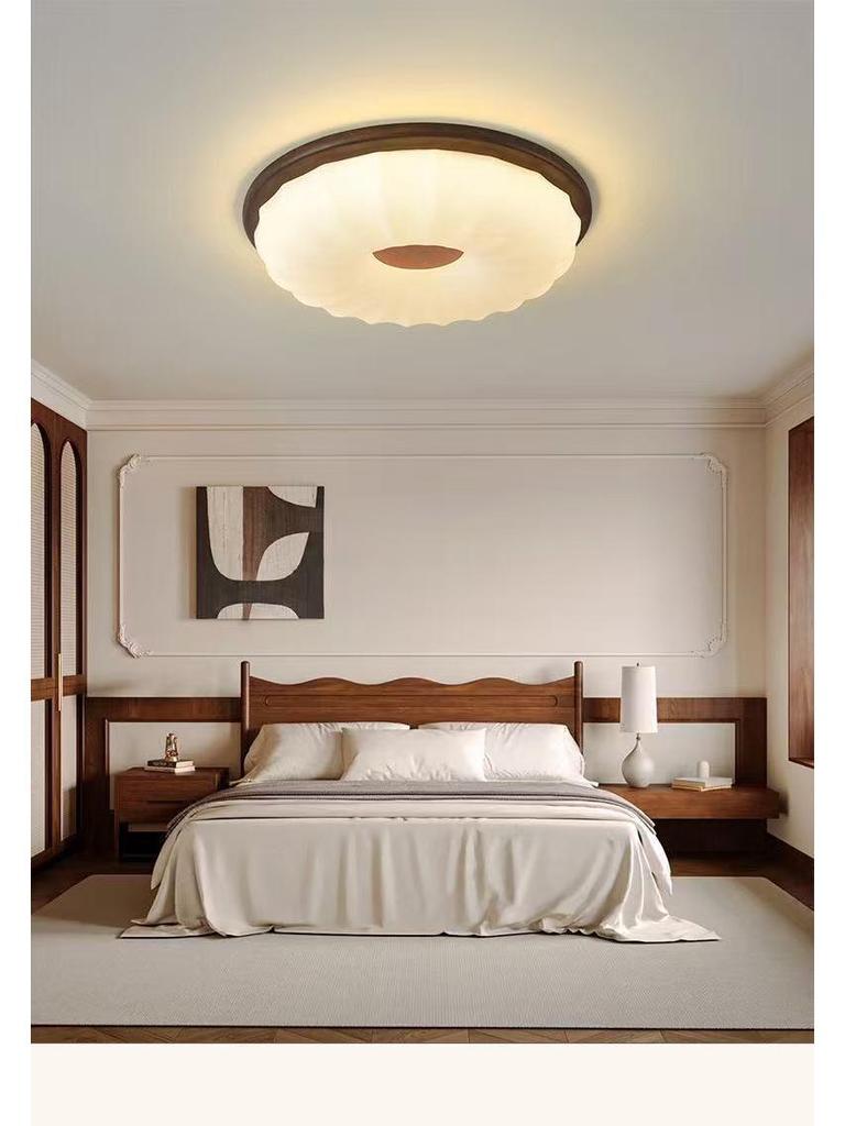 Chinese Retro Mid-Century Zen Ceiling Lamp: Solid Wood, Simple Style for Bedroom or Influencer Room