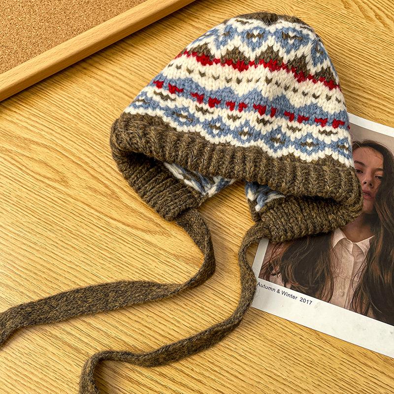 Шапка-балаклава женская зимняя, большой окружности головы, ветрозащитная и теплая, с защитой ушей, вязаная шапка, подчеркивающая лицо, маленькая шерстяная шапка