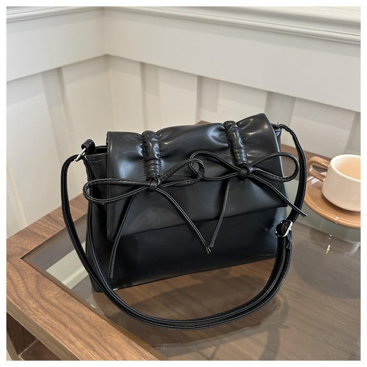 Женская повседневная мягкая сумка на плечо большой вместимости 2024 Новая стильная уличная мода сумка кроссбоди