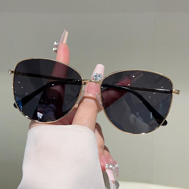 Vintage Oversized Sunglasses Women New Cat Eye Gradient Decor Shades Trendy Brand Design Outdoor Casual Sun Glasses
