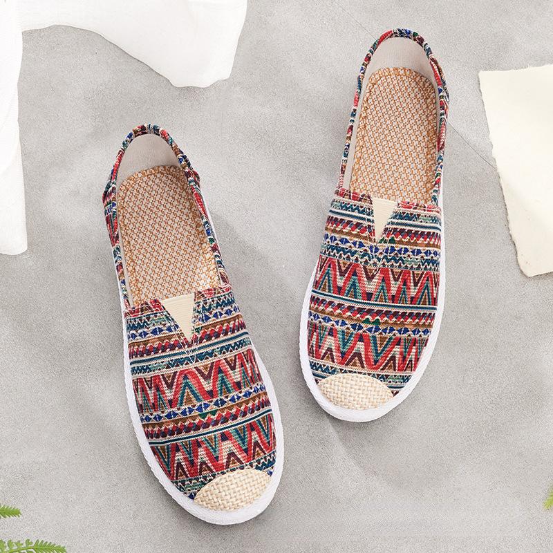 Women Shoes 2024 New Breathable Mesh Lightweight Casual Shoes Comfortable Soft Bottom Flats Slip On Flats Shoes Zapatos De Mujer