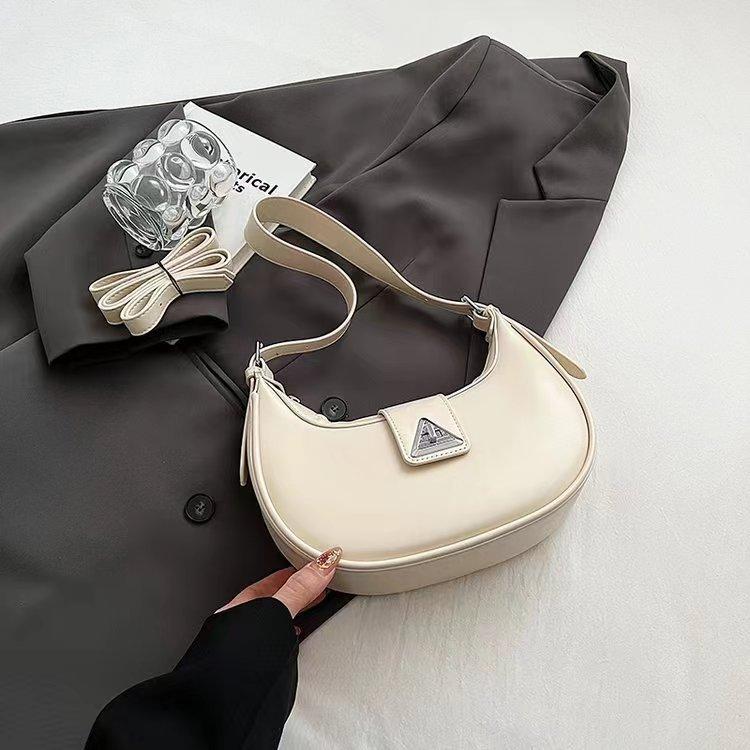 Портативная сумка подмышкой женская премиум текстурированная сумка через плечо модная нишевая сумка через плечо полумесяц