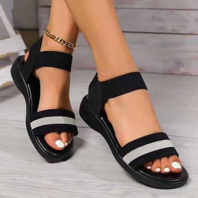2025 лето новый тренд большой размер сандалии с широкими полосками женские цветные ноги европейский и американский стиль плоские пляжные туфли