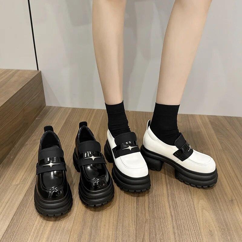 Fujin Женские кроссовки на танкетке из лакированной кожи из искусственной кожи 8 см, весенне-осенние женские туфли-лодочки на массивном каблуке, плюшевые ботинки, туфли Мэри Джейн