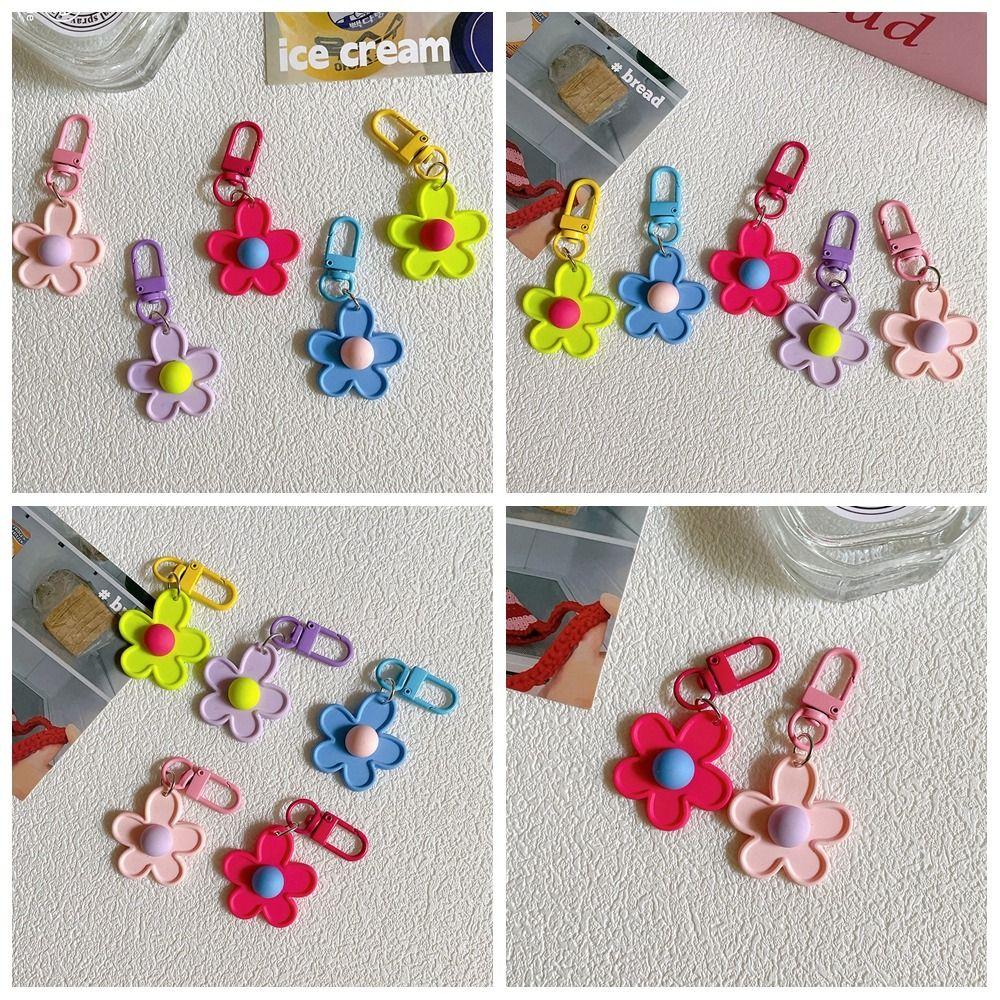 Брелок в виде цветка из мультфильма, брелок из смолы, забавный брелок для сумки, подвеска для автомобильного ключа