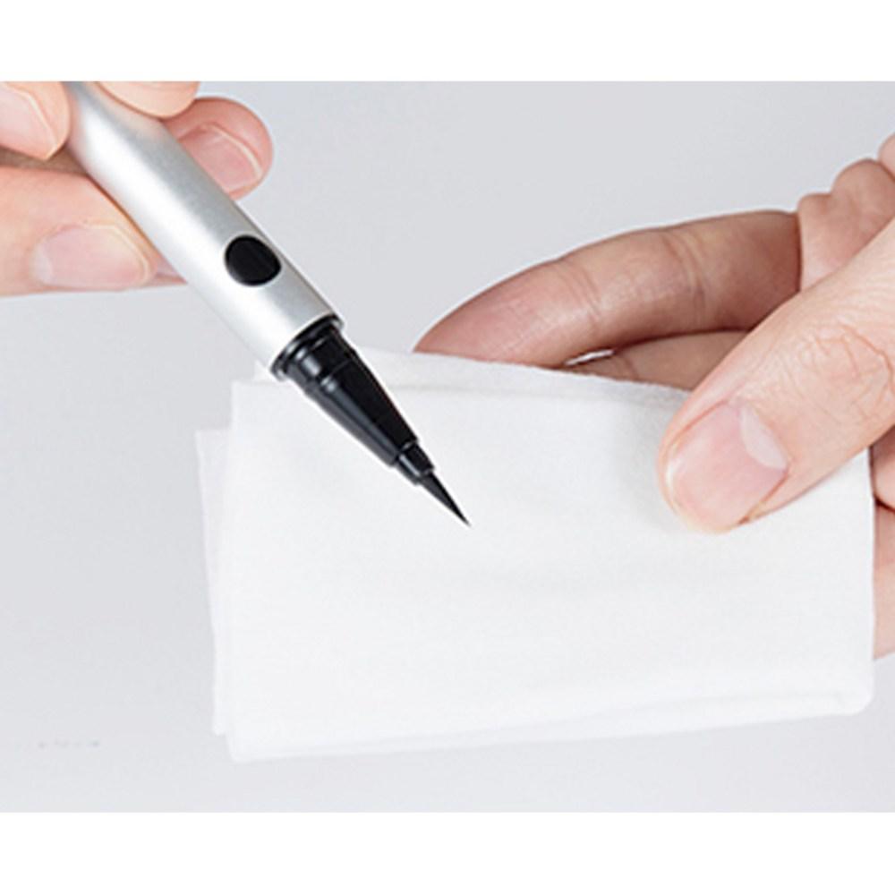 MISSHA Natural Fix Brush Pen Eyeliner 0.6g, Black, 3 Pcs.