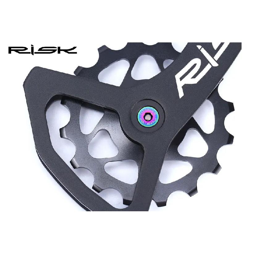 Risk Titanium Alloy MTB Road Bike Rear Derailleur Jockey Wheel Screws Bicycle Pulley Guide Wheel Fixing Bolts 2pcs M5*14.2mm