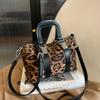 Сумка в стиле ретро с леопардовым принтом, осенне-зимняя, высококачественная, нишевая, сумка-бостон, новая модная сумка через плечо на одно плечо