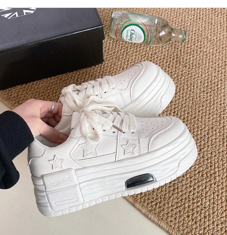 2025 весна и осень популярная повседневная спортивная обувь на толстой подошве женская весна и осень зима новая нишевая универсальная обувь для бега и белой доски