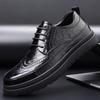 Новая весенняя мужская обувь для работы, дышащая мужская деловая повседневная обувь с акцентом на броги, черные маленькие кожаные туфли, универсальная модная обувь