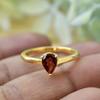 Дизайнерское кольцо ручной работы из стерлингового серебра 925 пробы с гранатом и грушей, кольцо из желтого золота, эффектное кольцо, женское кольцо, кольцо с зубцами