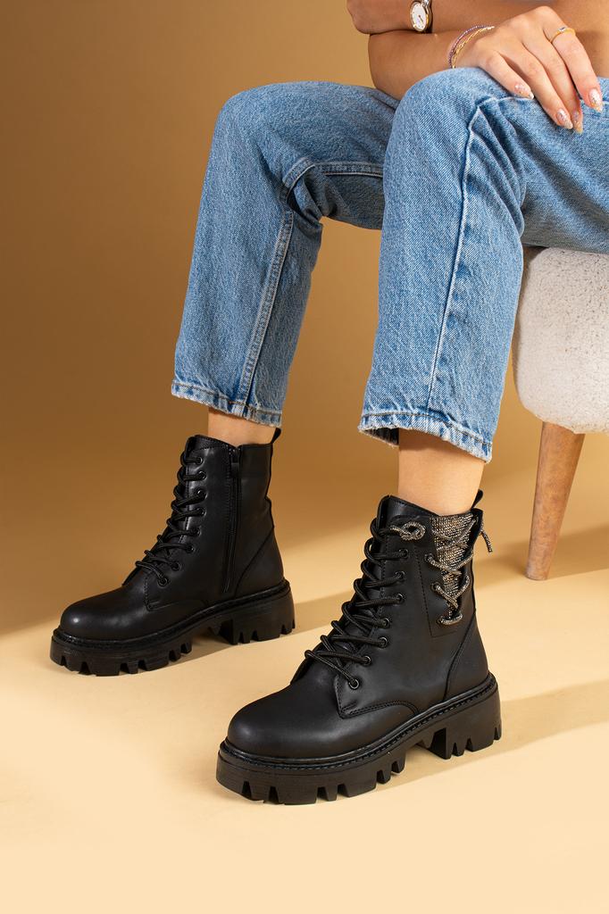 Stone Detailed Comfortable Fit Non-Slip Sole Warm Lining Zippered Women's Boots 57-411-24