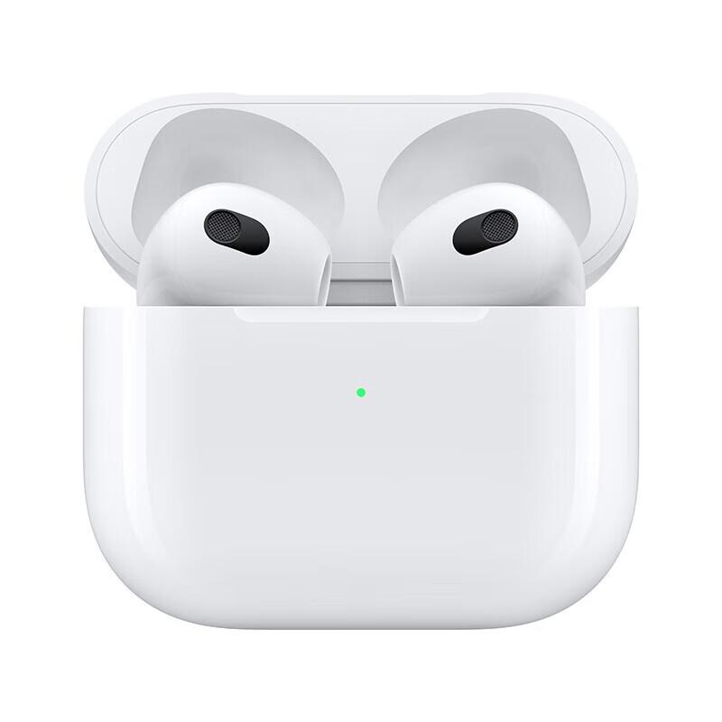 Apple AirPods (3-е поколение) с зарядным чехлом MagSafe