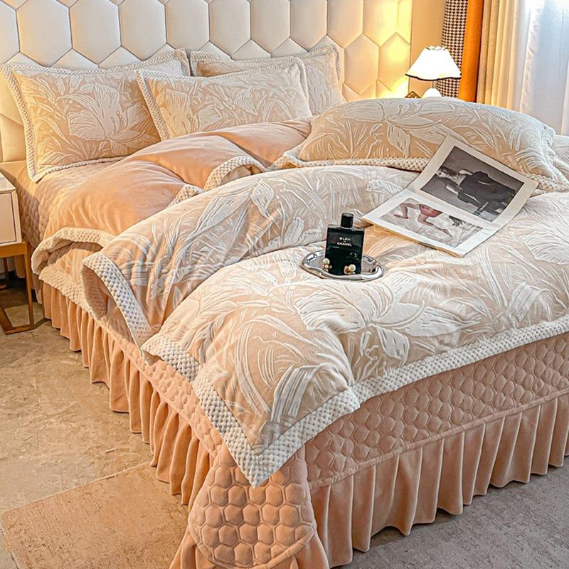 Three-dimensional Carved Bed Cover Four-piece Set of Cotton Padded Thickened Bed Three-piece Set