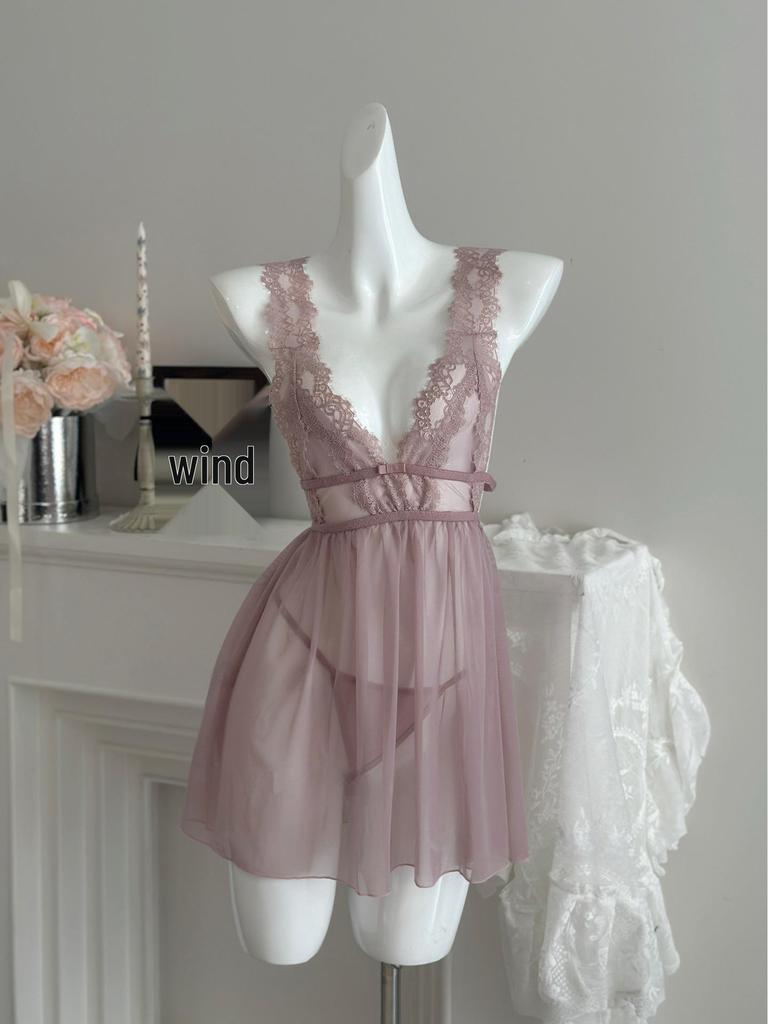 Элегантная ночная сорочка из кружева и сетки с глубоким V-образным вырезом на спине - Прозрачное кружевное белье-комбинация для женщин