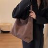 Vintage Soft-faced Suede Bread Bag Women's 2025 New Popular Large-capacity Shoulder Bag Fashion Bucket Bag