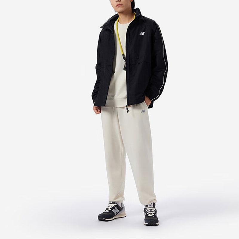 New Balance Ретро куртки и пальто Мужские Черный NAE11191-BK