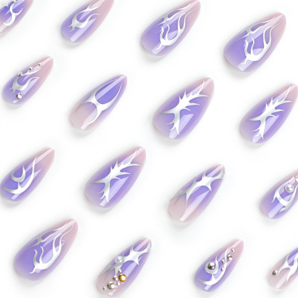 Nail Art Nail Film Интернет-знаменитость Горячий Серебряный Поддельный Ногти Пламя